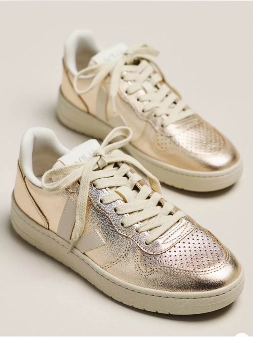 VEJA V-10 Prime Metallic Gold Leather Sneakers Women’s US 7 EU 38